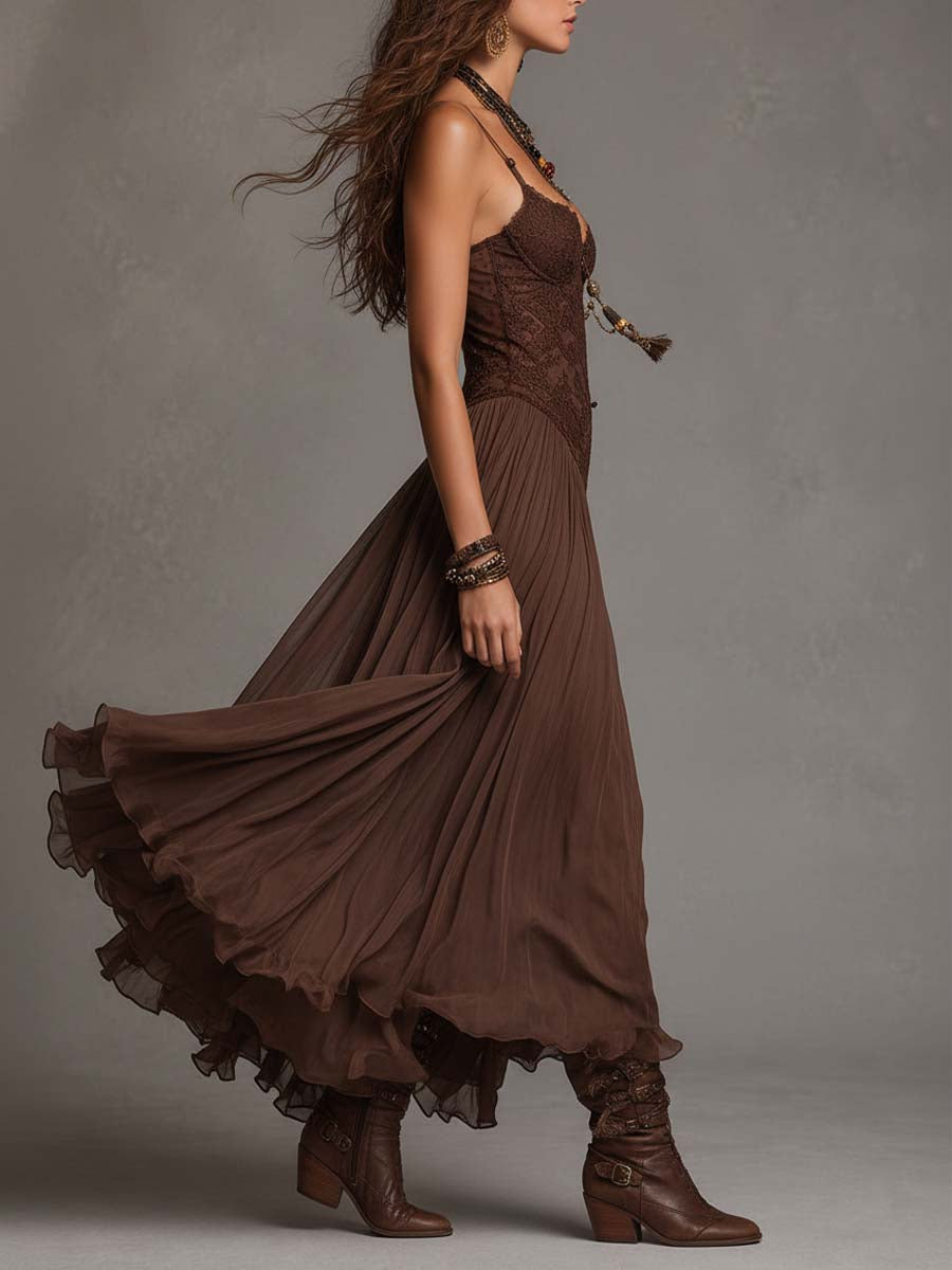 Abito lungo in chiffon con inserti in pizzo, marrone scuro