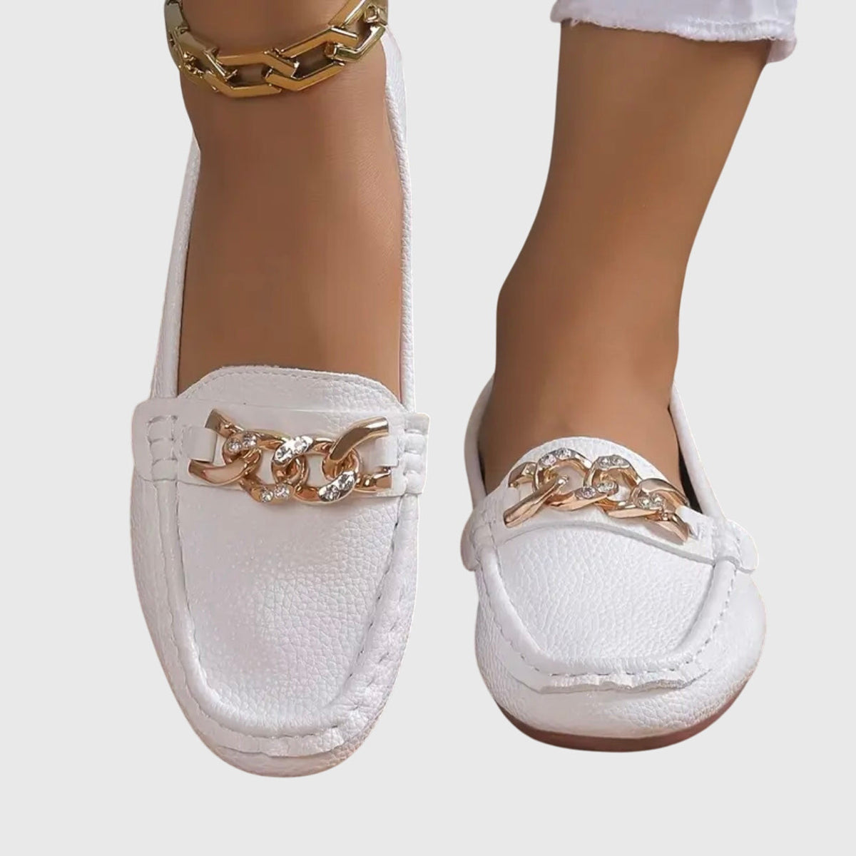 MELISSA | MOCASINES CON CADENA DORADA