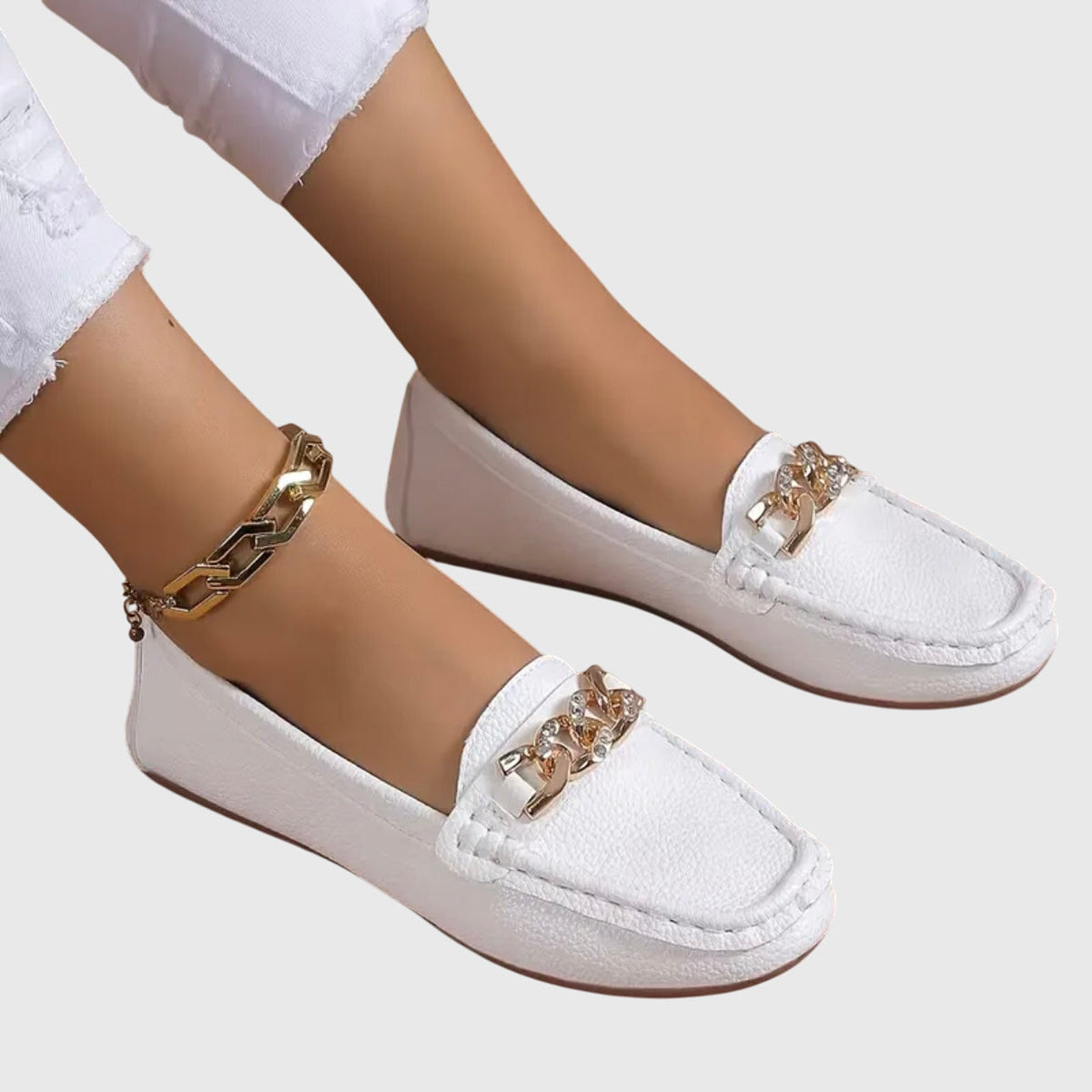 MELISSA | MOCASINES CON CADENA DORADA
