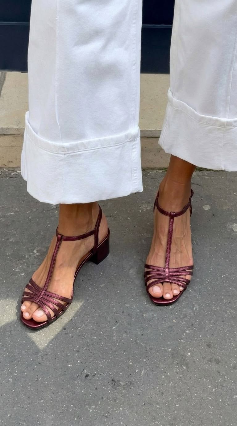 Hope – Sandalias Doradas de Elegancia Cotidiana
