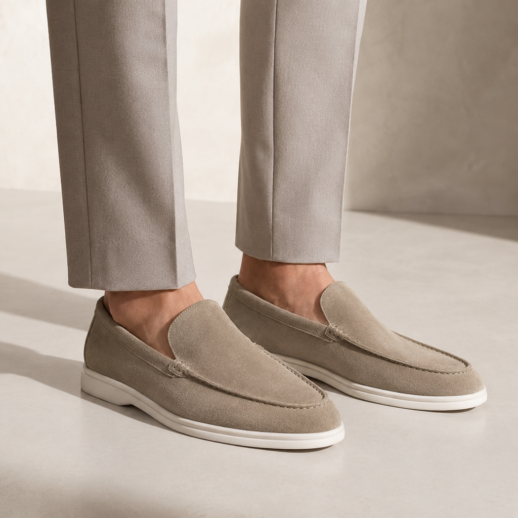 Elegantes mocasines de ante