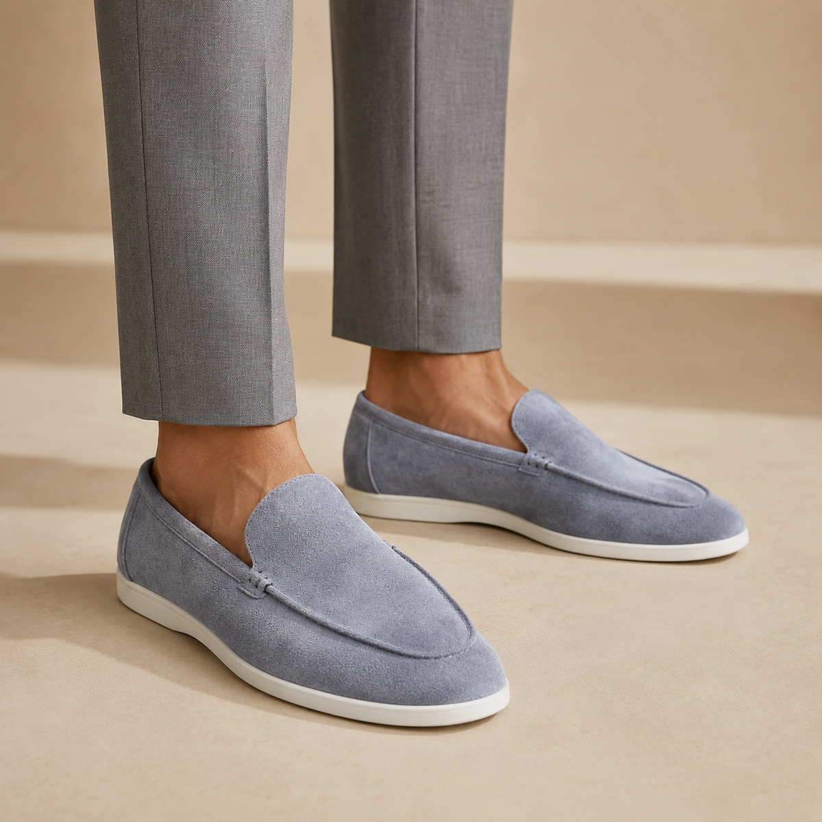 Elegantes mocasines de ante