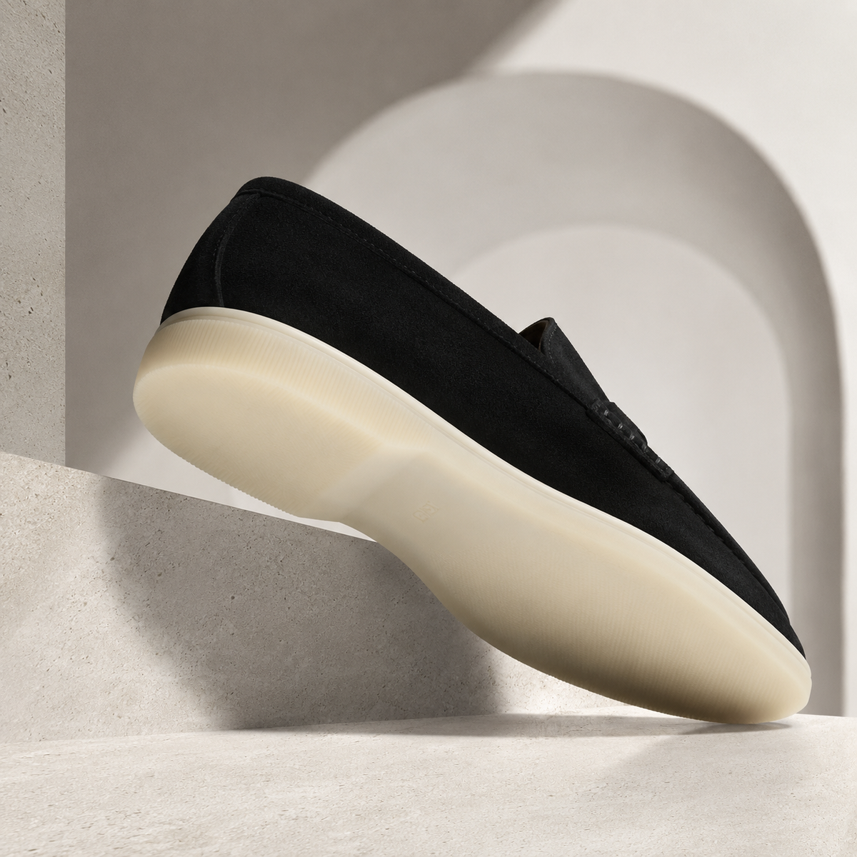 Elegantes mocasines de ante