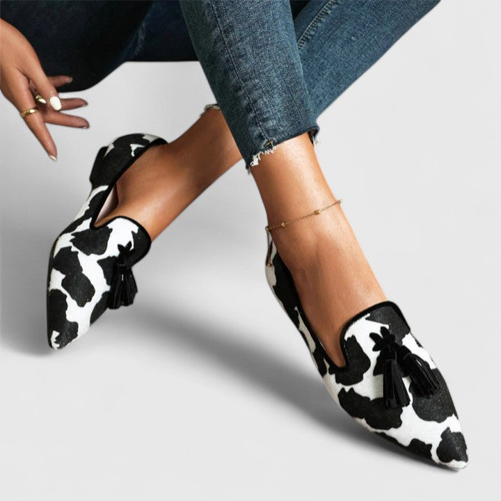 DHREIKA | MOCASINES ESTAMPADOS CON BORLAS